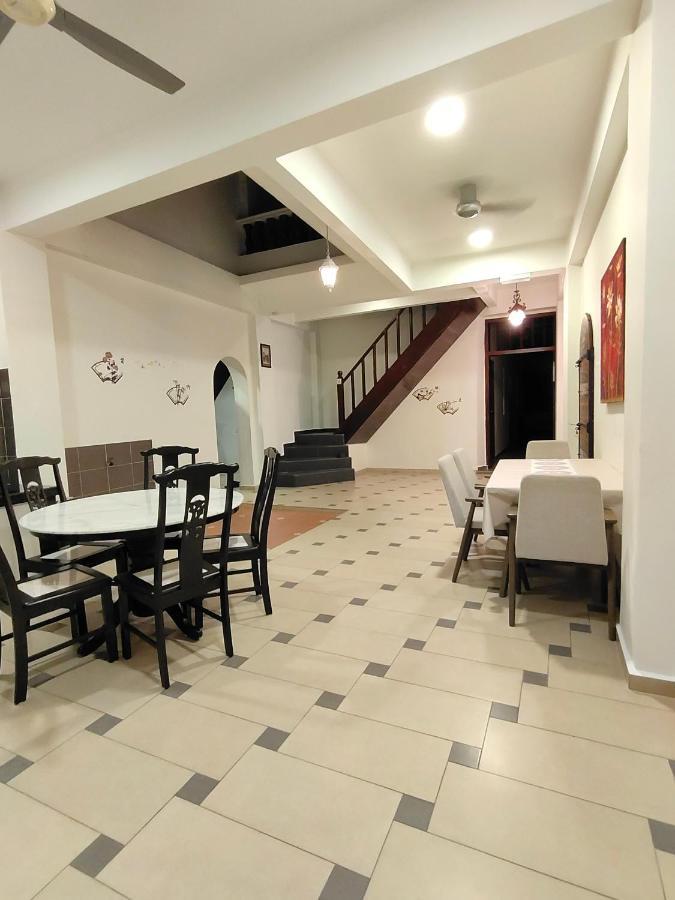 Malacca Jawa Townstay מראה חיצוני תמונה