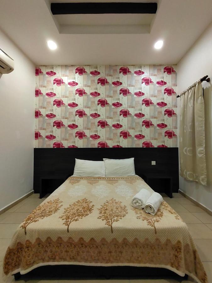 Malacca Jawa Townstay מראה חיצוני תמונה